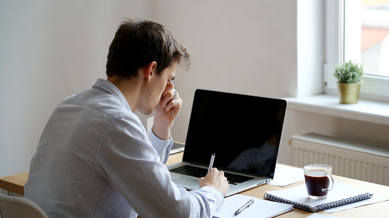 Overcome Writer's Block Essay – Student Overthinking College Assignment in USA